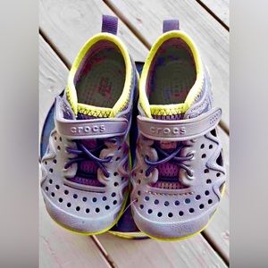 🐊Crocs Swiftwater Unisex Water Shoes Kids Size 8 Green and Grey